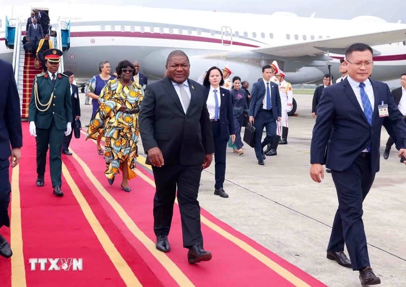 Mozambique President Filipe Jacinto Nyusi begins Vietnam visit